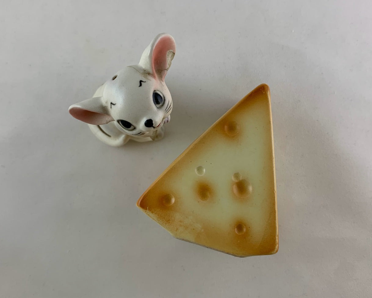 Mouse and Cheese Salt and Pepper Shakers