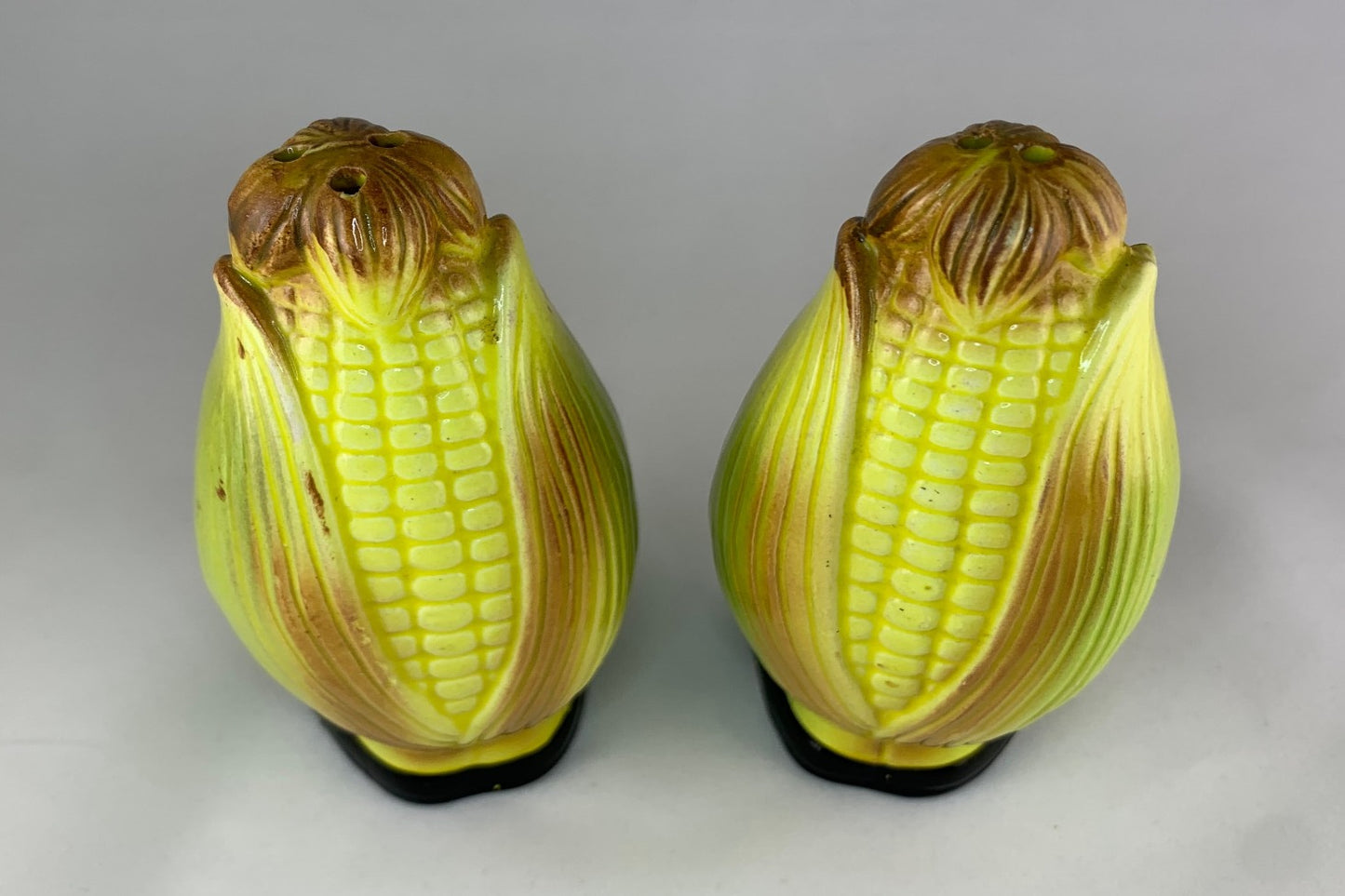 Vintage Andromorphic Corn-on-the Cob Seasoning Shakers