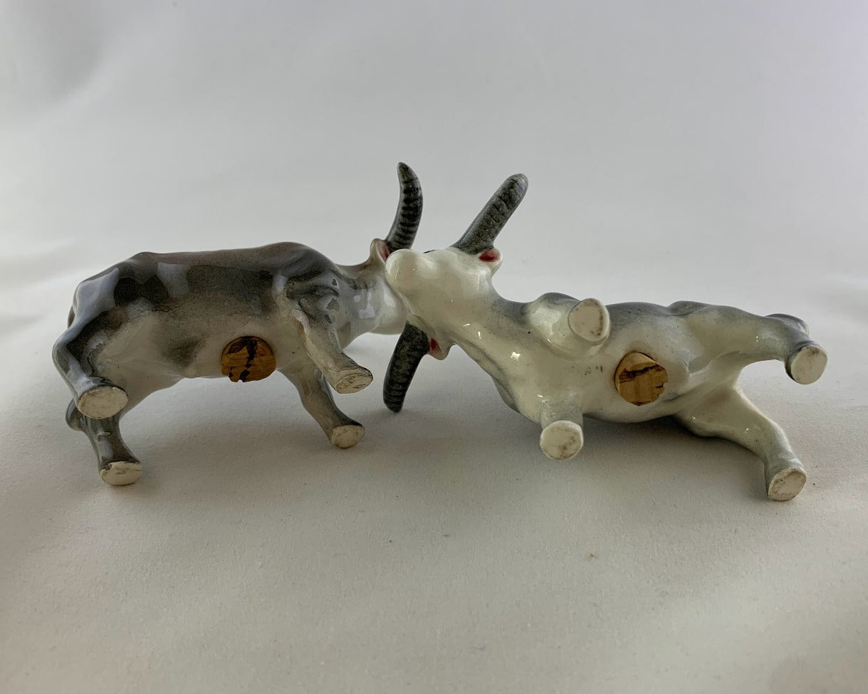 Vintage Longhorn Cow Salt and Pepper Shakers