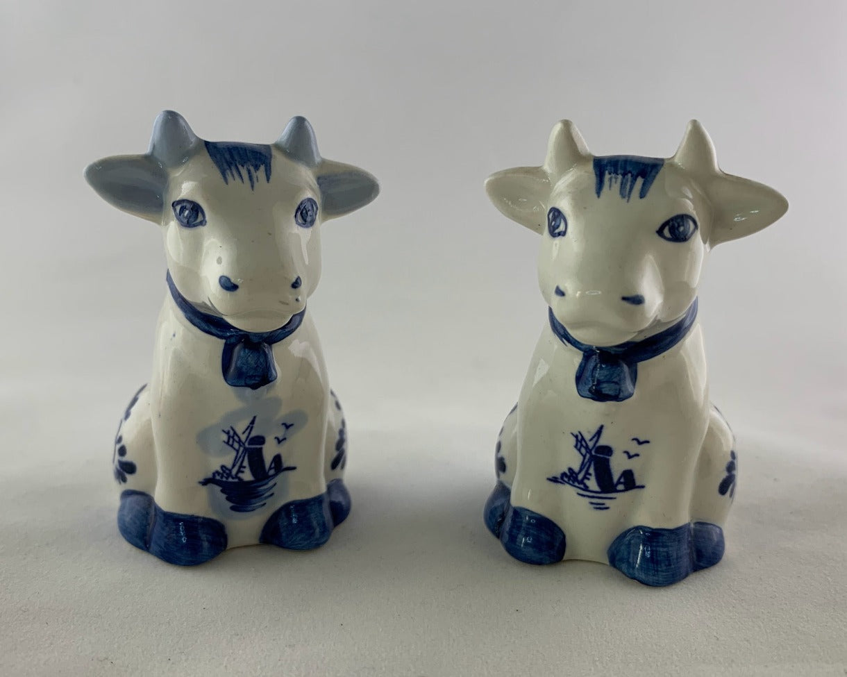 Vintage Dutch Cow Salt and Pepper Shakers