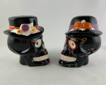 Dia de los Muertos (Day of the Dead) Sugar Skull Salt and Pepper Shakers